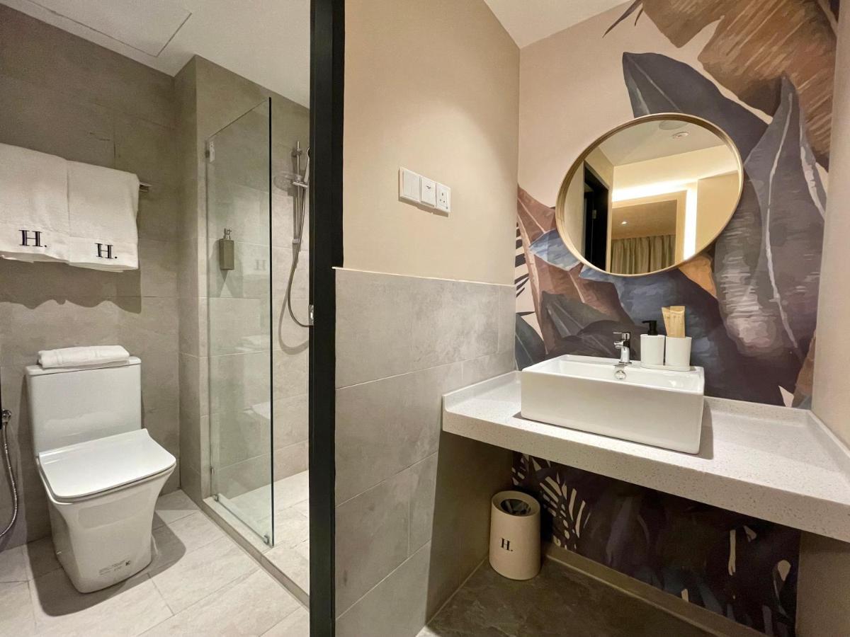 Harper Boutique Hotel At Sutera Avenue コタキナバル エクステリア 写真